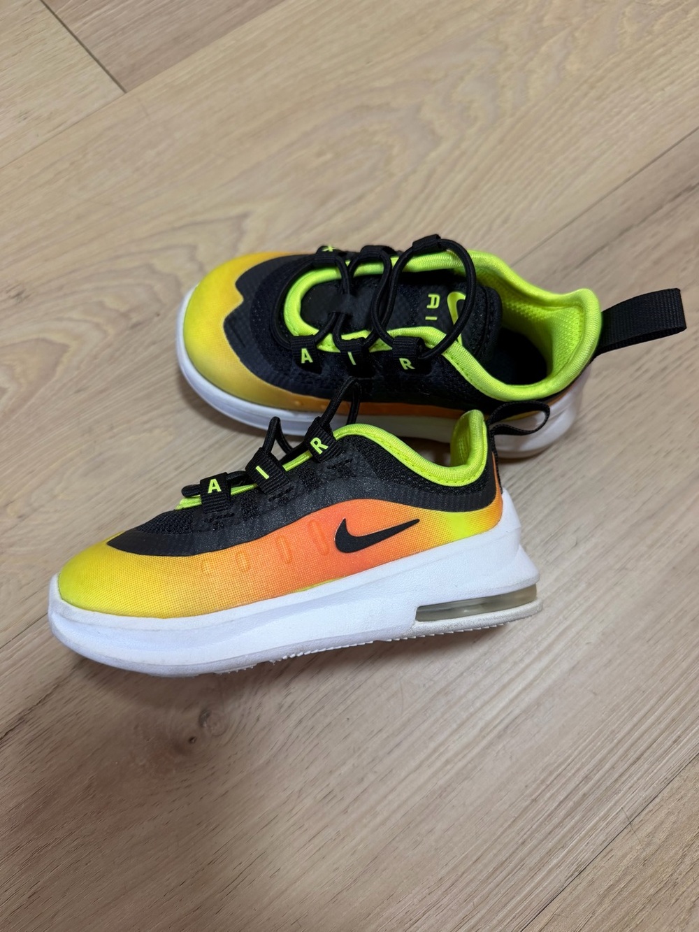 Nike Kids Gradient Yellow-Orange Air Sneaker with Black Accents